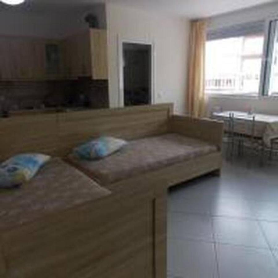 Vasili Sunstay Apartments Sarandë Exteriör bild