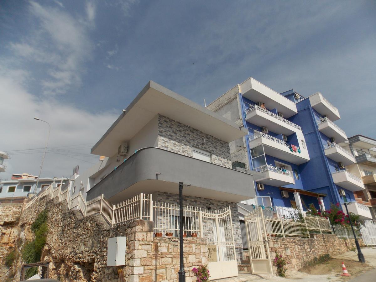 Vasili Sunstay Apartments Sarandë Exteriör bild